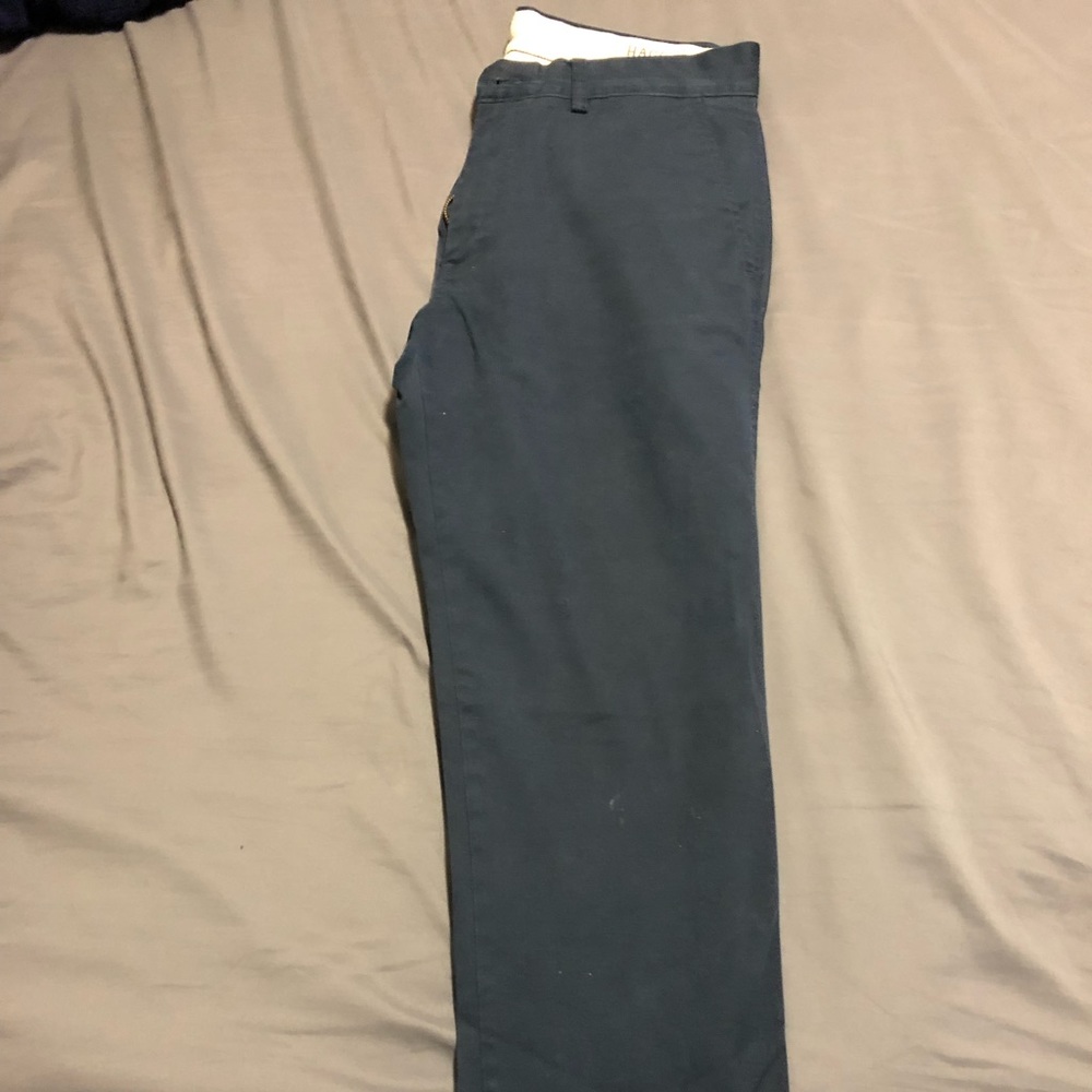 Haggar Navy Life Khaki. 32x32